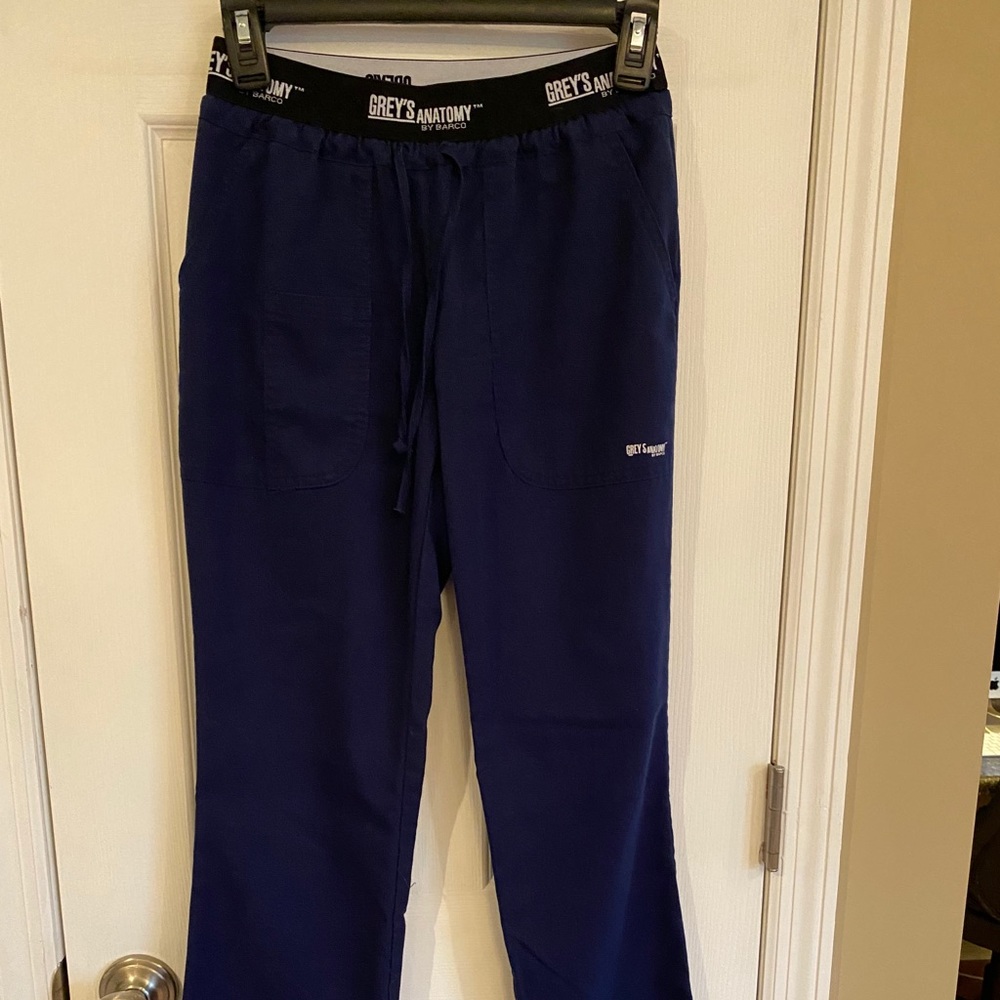 Women’s scrub pants